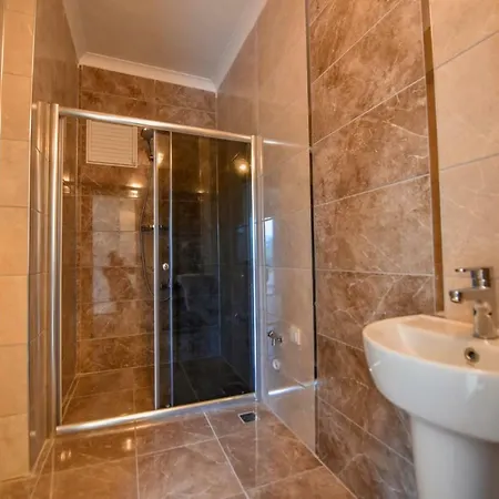 Bahar Hotel 3*